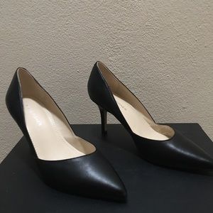 EUC March Fisher Black Pumps